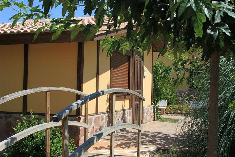 Masia Del Cura روبييلوس دي مورا المظهر الخارجي الصورة